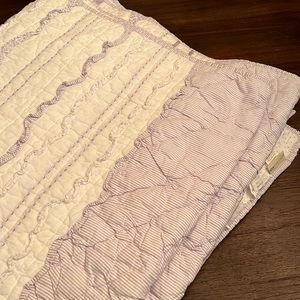 Pottery Barn Kids Bridgette Ruffles Twin Quilt